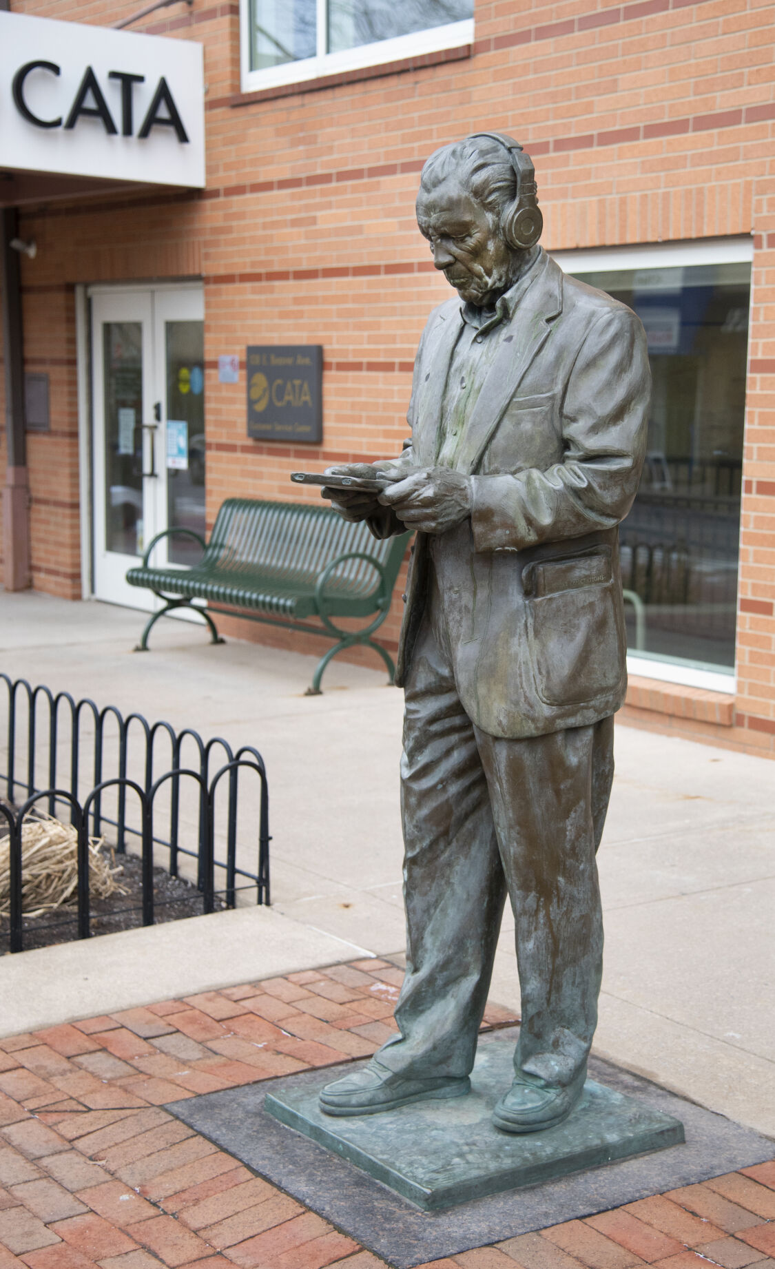 The Downtown Eugene Brown Statue